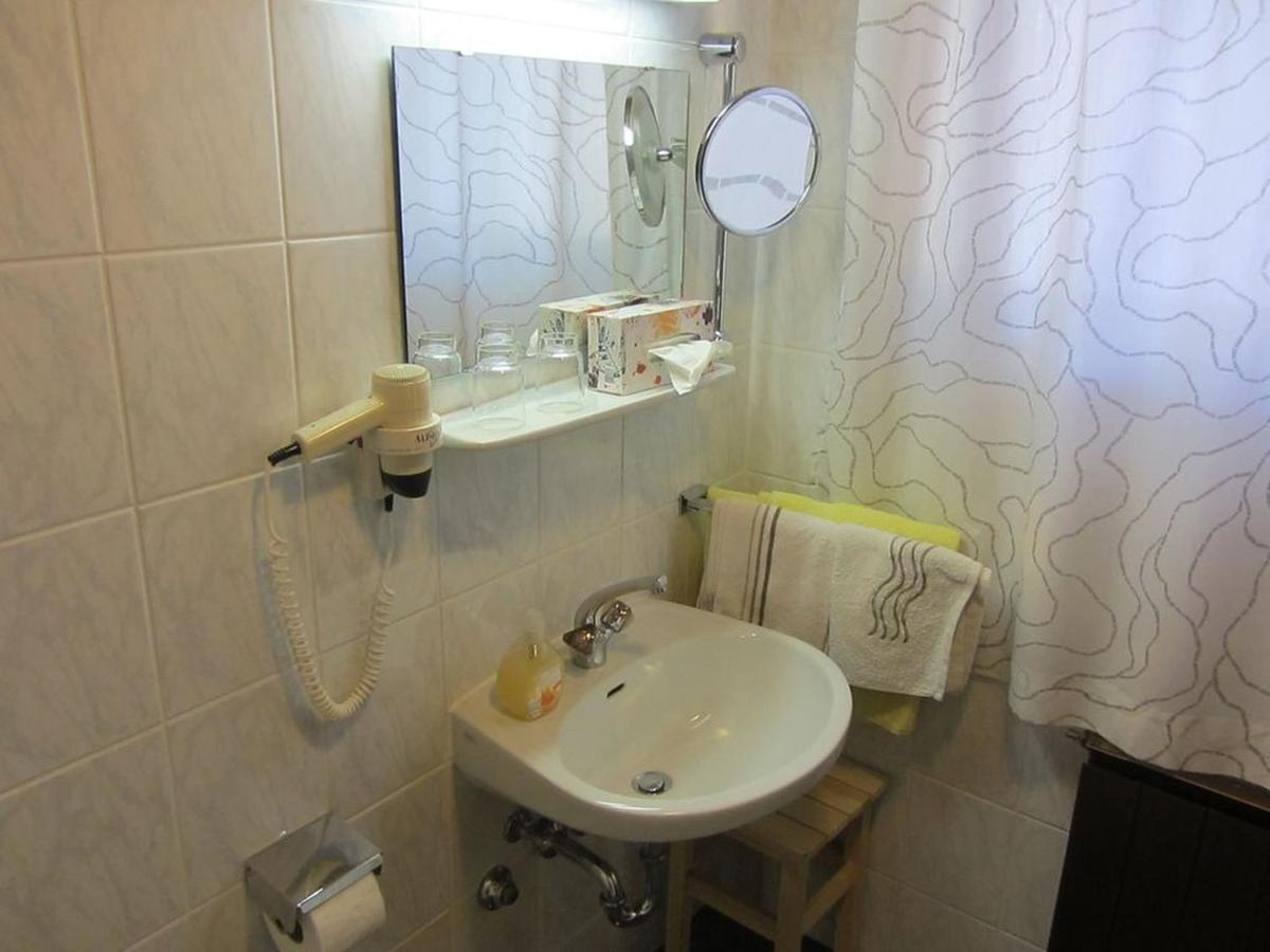 Apartments Marijana Srsici Extérieur photo