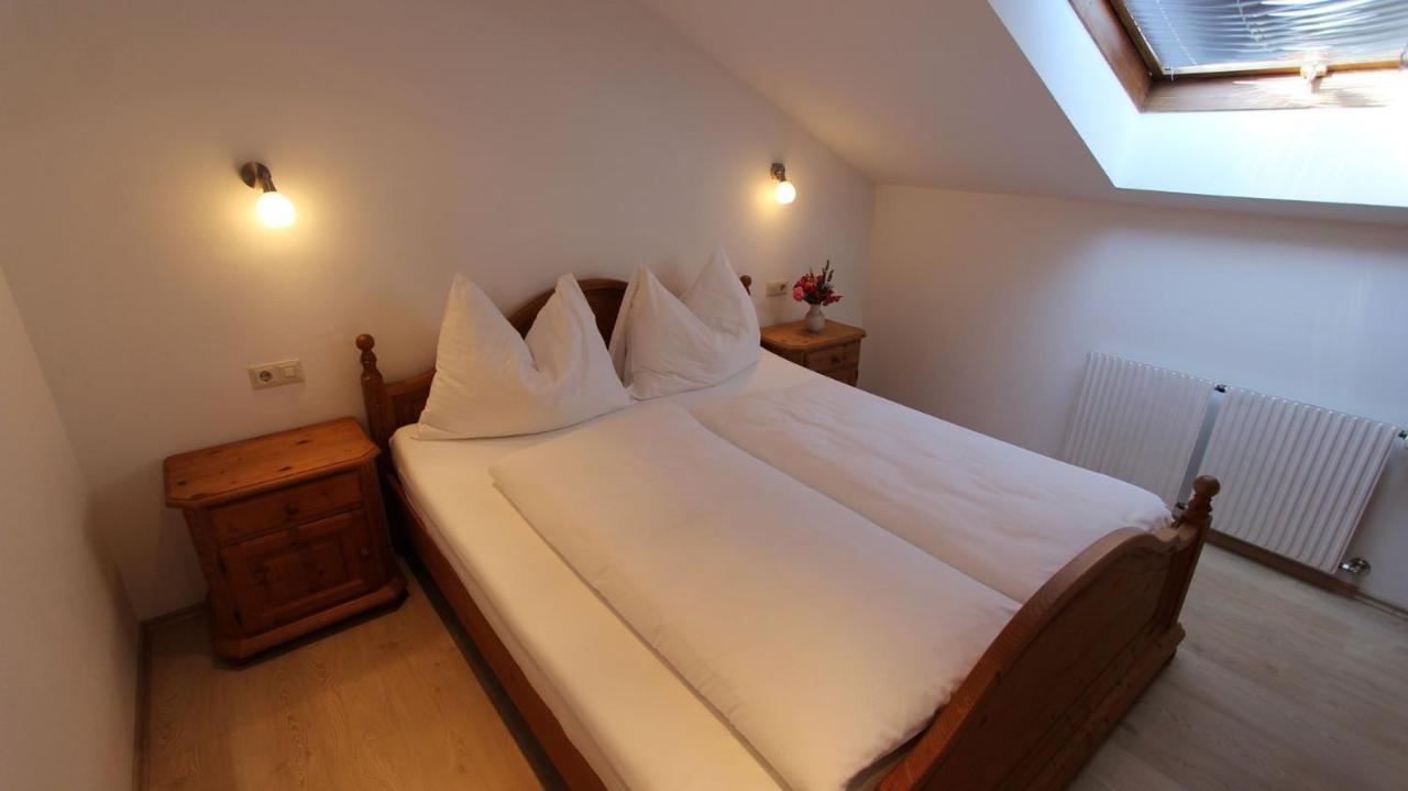 Apartments Marijana Srsici Extérieur photo